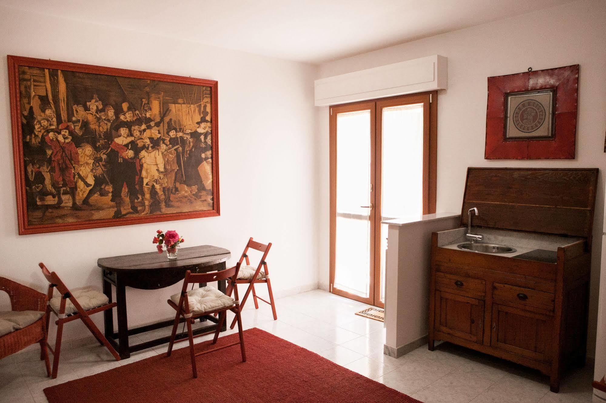Domus Socolatae Apartments&Suites Follonica Luaran gambar